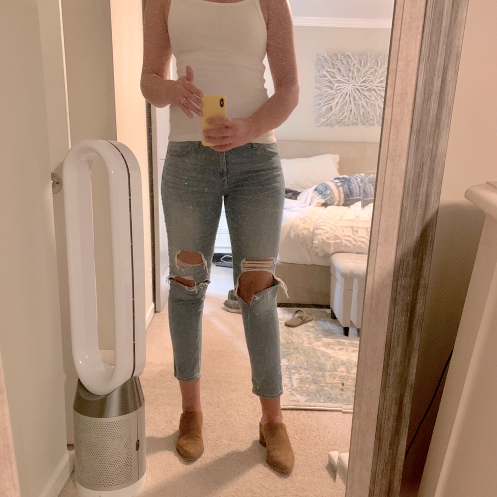 Express Girlfriend Distressed Jeans